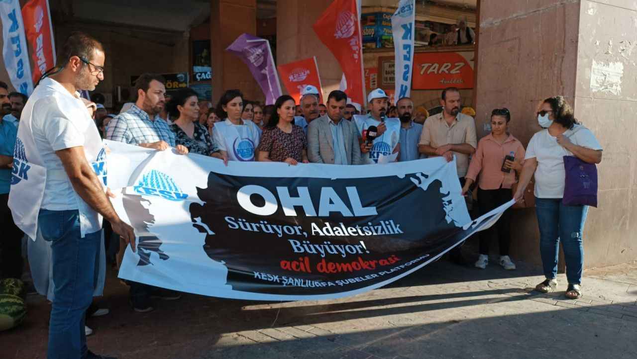KESK'ten OHAL'in yıl dönümünde adalet nöbeti! “OHAL sürüyor, adaletsizlik büyüyor!”