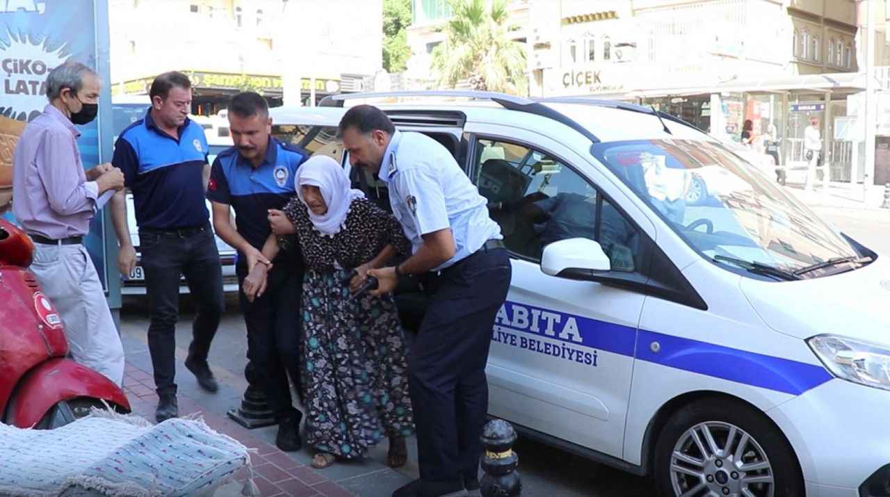Urfa’da 96 yaşındaki kadının maaş çilesine zabıta koştu!