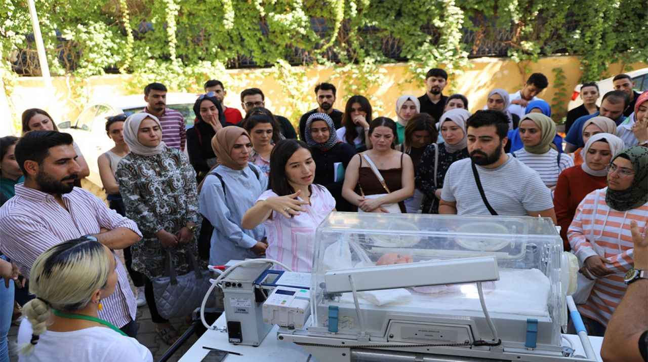 Urfa'da sağlık personeline yenidoğan bakım eğitimi verildi