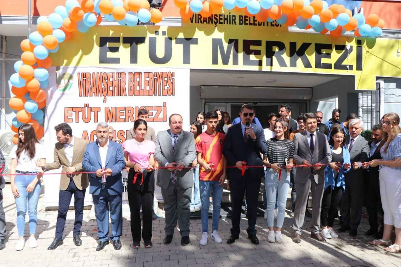 Viranşehir’de etüt merkezinin resmi açılışı yapıldı