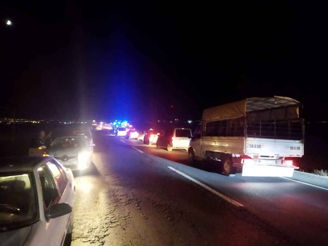 Urfa'da yolcu otobüsü ile kamyon çarpıştı! Yaralıların isimleri belli oldu