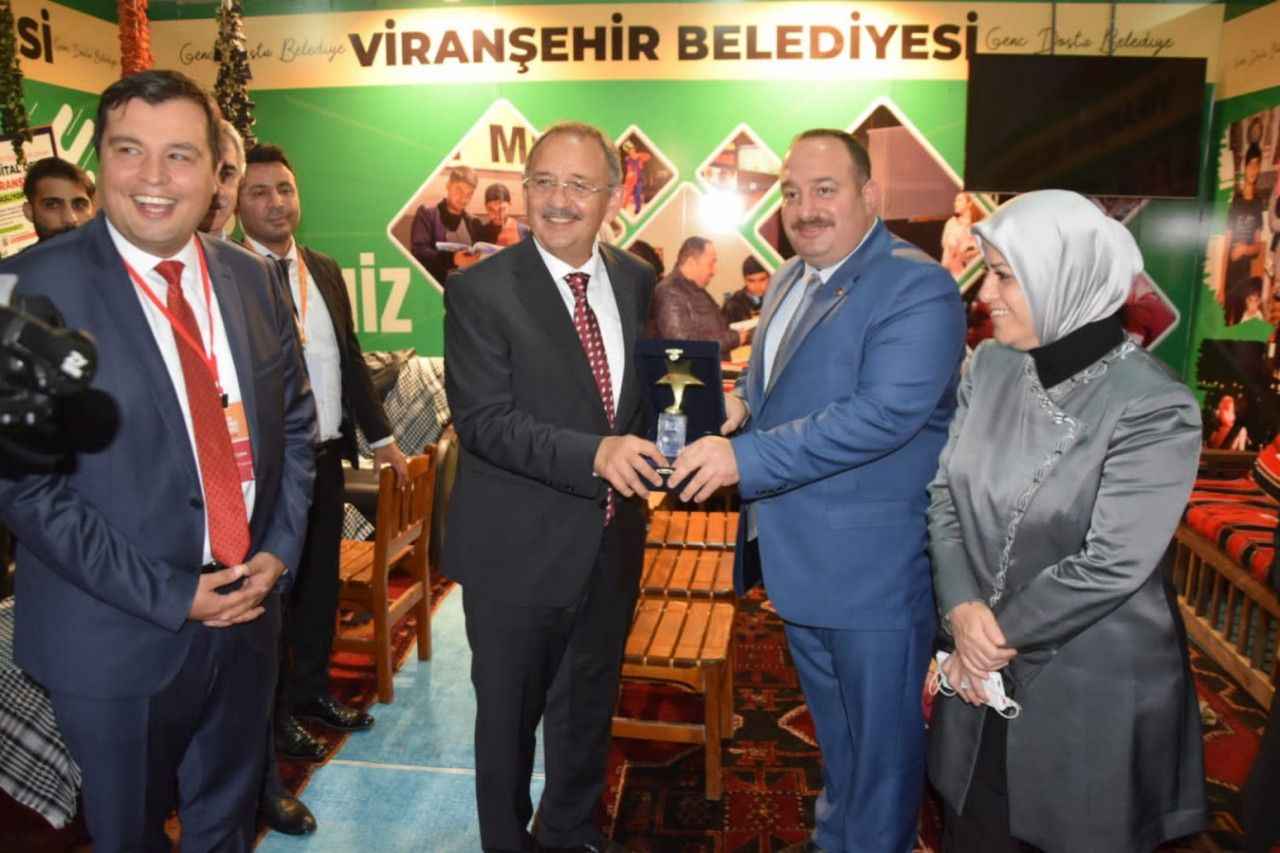 Başkan Ekinci 'Tam Bana Göre Festivali’nde ödül aldı