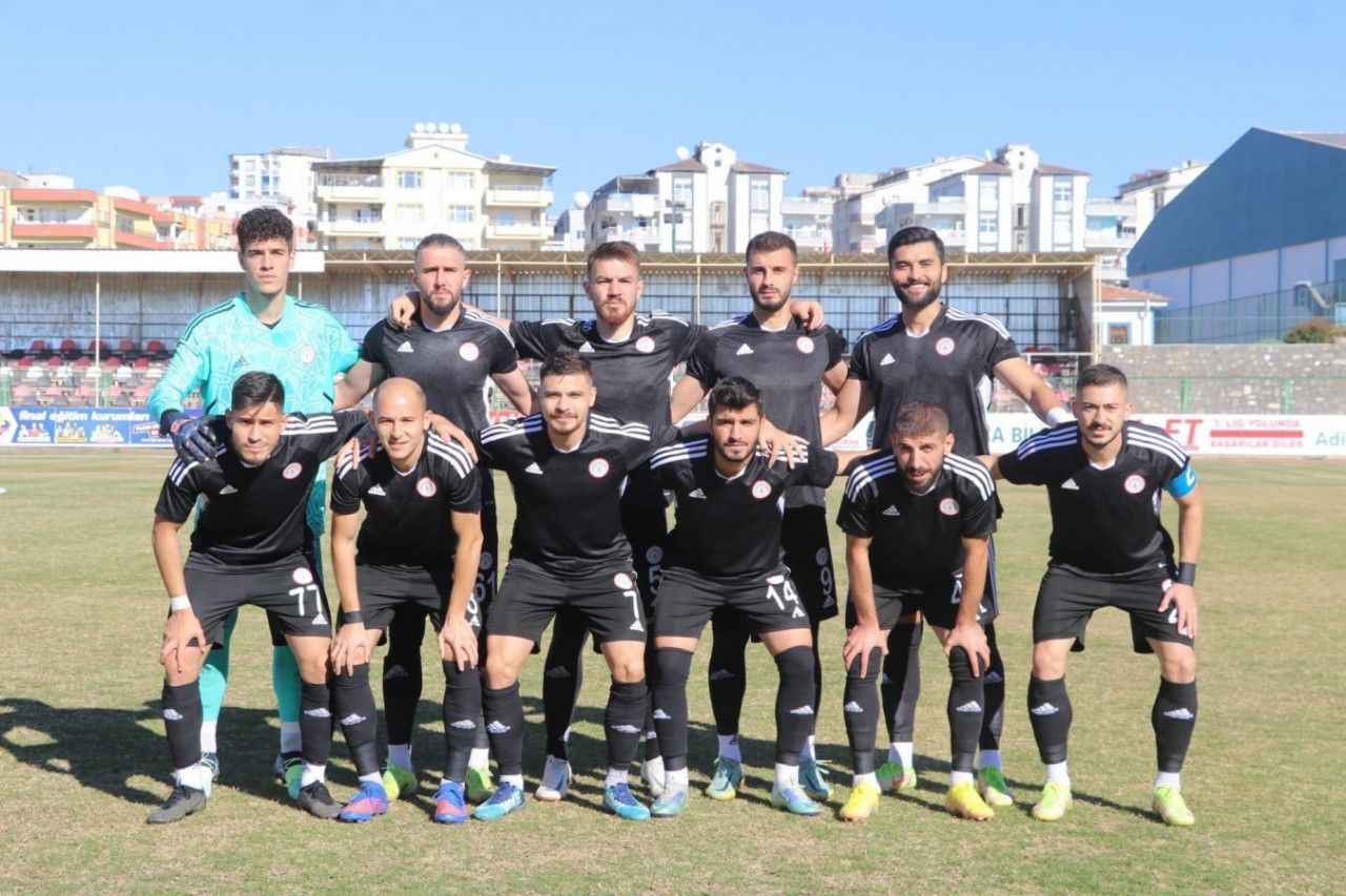 Urfa temsilcisi geriye düştüğü maçta son dakika golü ile kazandı