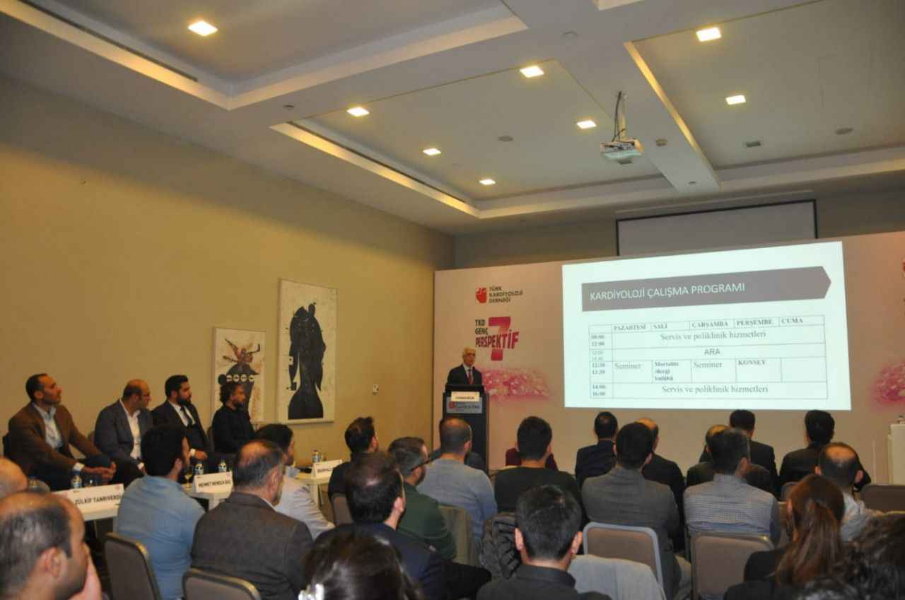 Türk Kardiyoloji Derneği’nin toplantısı bu kez Harran Tıp’ta yapıldı