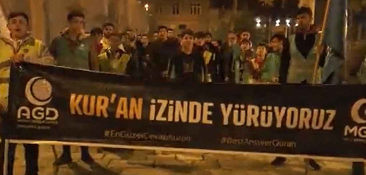Urfa'da Anadolu Gençlik Derneği'nden 'Kur'an'ın İzinde' yürüyüşü
