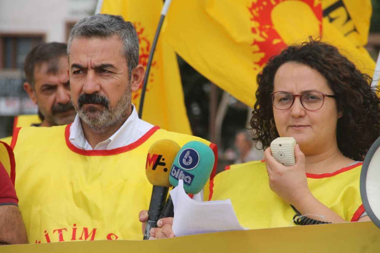 Şanlıurfa'da "Kürtçe seçmeli ders formundan çıkarıldı" iddiası