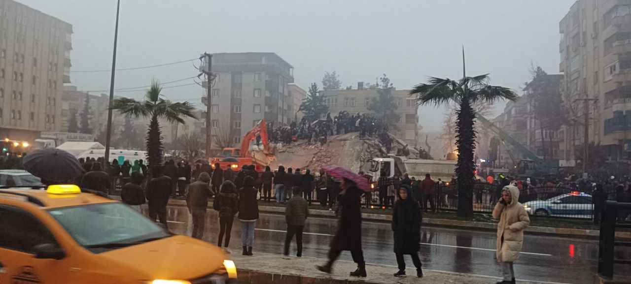 Cumhurbaşkanı Yardımcısı Fuat Oktay açıkladı: Şanlıurfa’da 95 kişi hayatını kaybetti, 1195 kişi yaralandı!