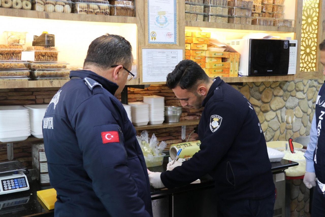 Haliliye’de zabıtadan iftar ve sahur vaktinde denetim