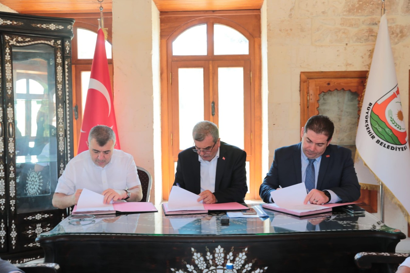 Büyükşehir ile Danimarka Mülteci Konseyi arasında iş birliği protokolü imzalandı