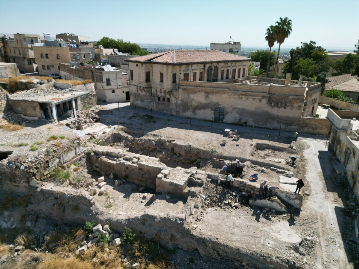 Urfa’da tarihi surlar gün yüzüne çıkıyor