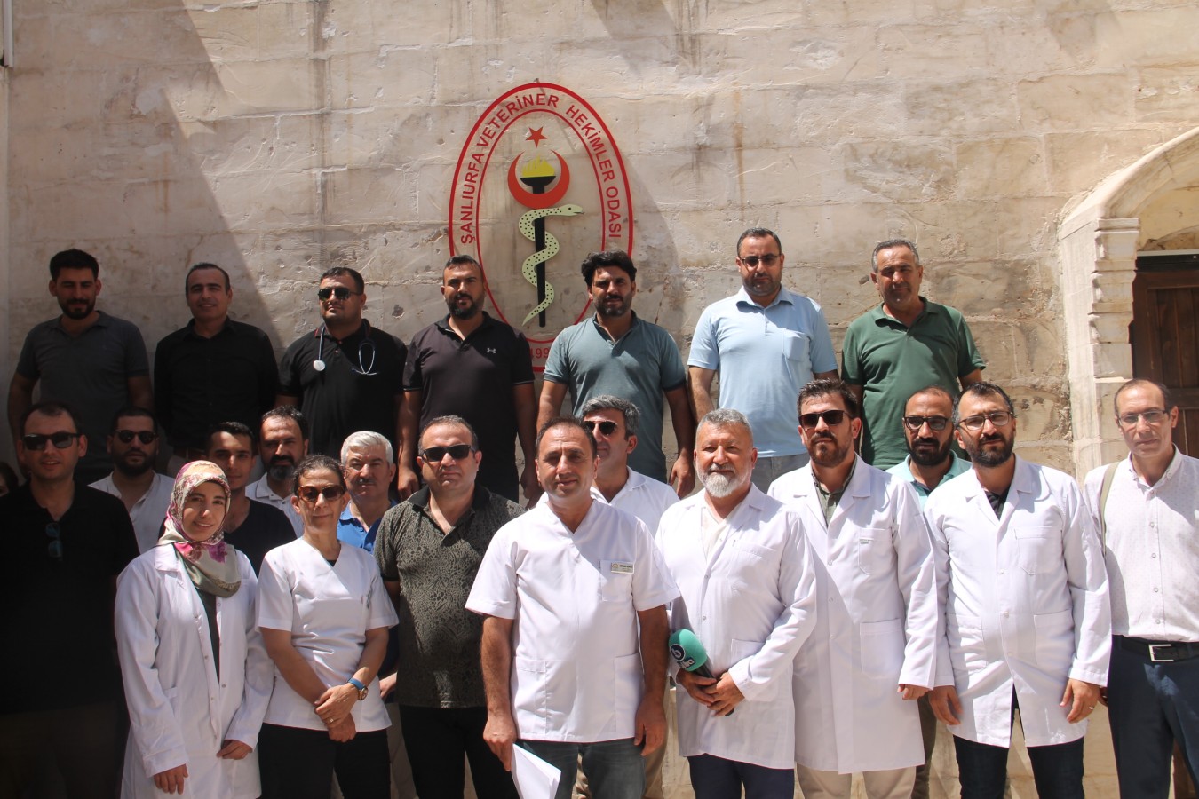 Urfa’da veteriner hekimler bir günlük iş bıraktı