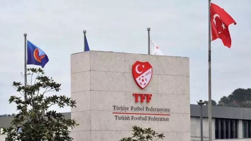 TFF istifayı duyurdu