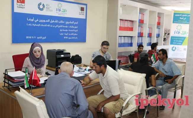 Suriyelilerin iş başvuru yapmaları için ofis açıldı