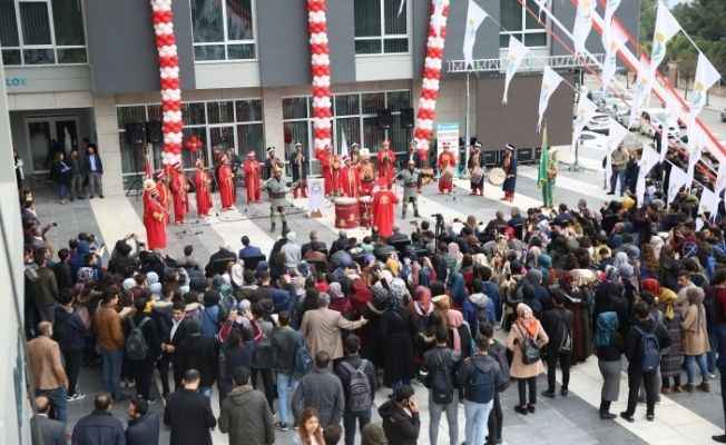 Erdoğan Gençlik ve Kültür Merkezi açıldı