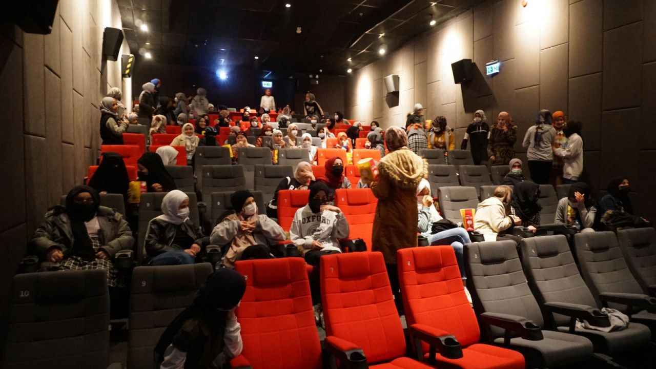 Haliliye’den öğrencilere sinema etkinliği