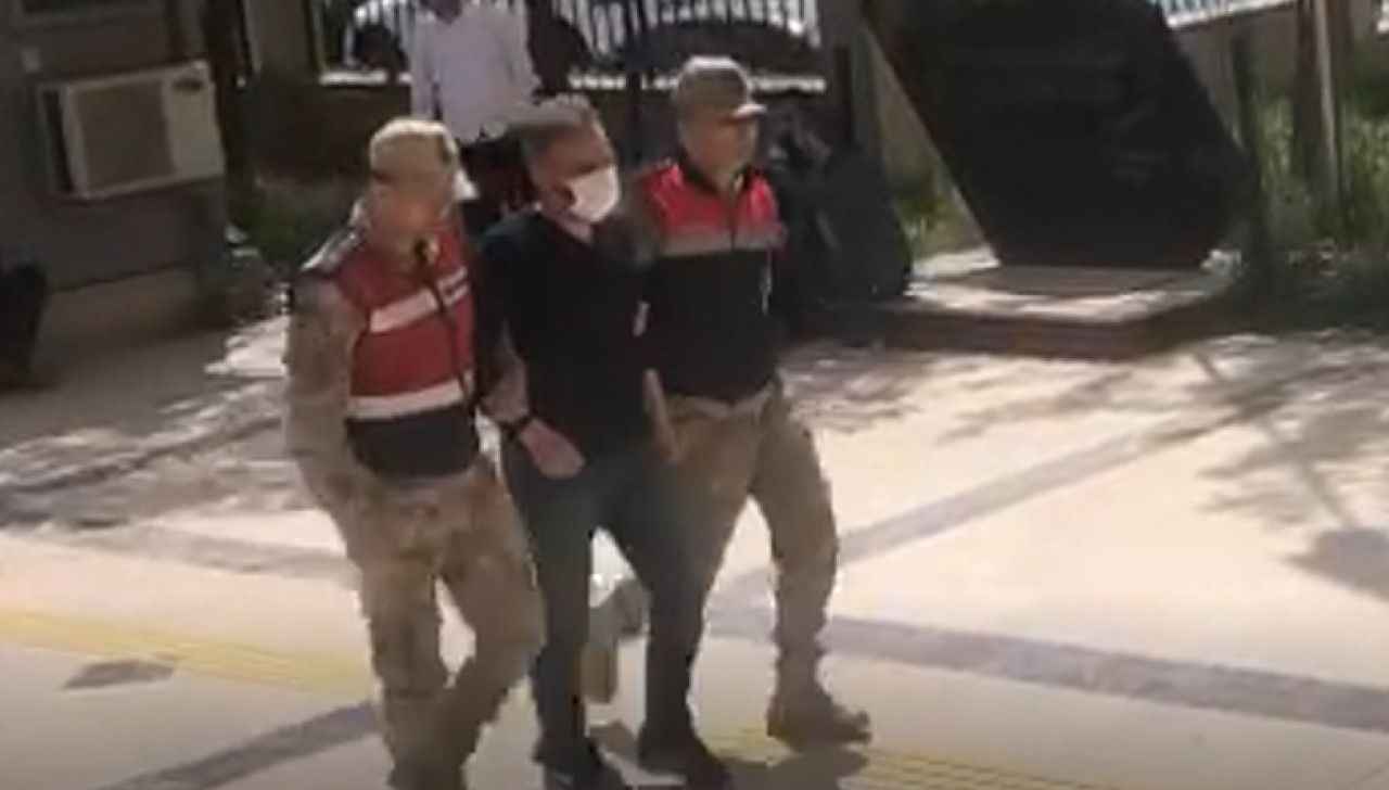 FETÖ'den ihraç edilen firari öğretmen tutuklandı