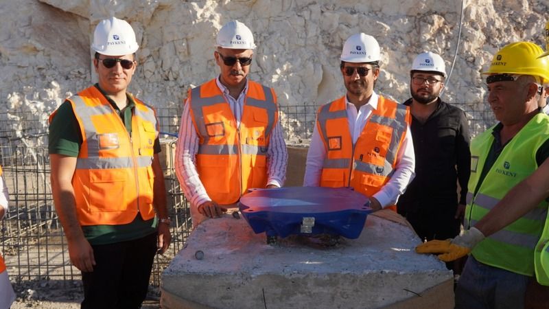 Paykent'te ilk sismik izolatör montajı yapıldı