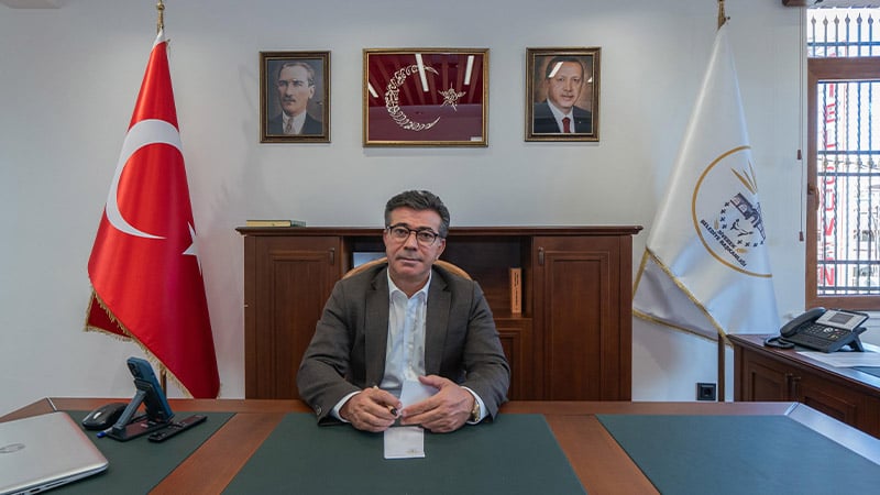 Başkan Bucak'tan 3 dilde 'Terörsüz Türkiye' mesajı