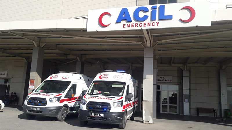 Şanlıurfa’da inşaat iskelesi çöktü: Yaralılar var