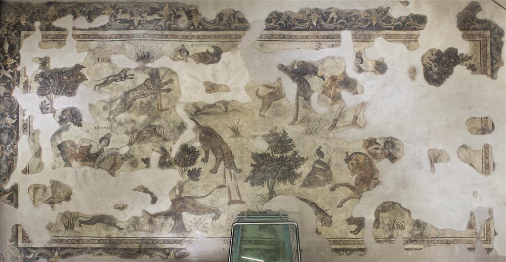 Şanlıurfa’nın en önemli tarihi eserlerinden biri: "Avlanan Amazonlar" mozaiği