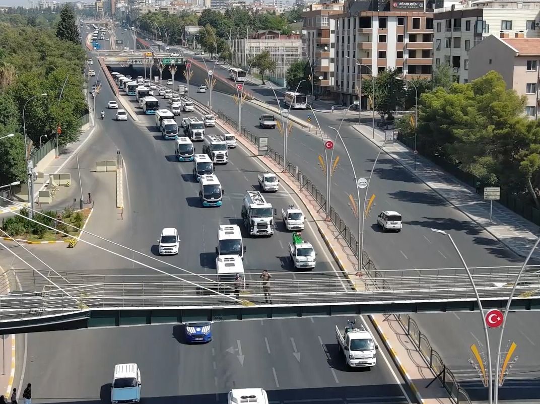 Bakan Yerlikaya açıkladı! O araçların trafiğe çıkışı yasaklandı