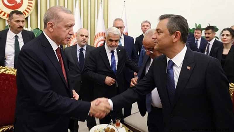 Türkiye siyasetinde 8 yıl sonra bir ilk! Cumhurbaşkanı Erdoğan, CHP lideri Özel ile görüşecek