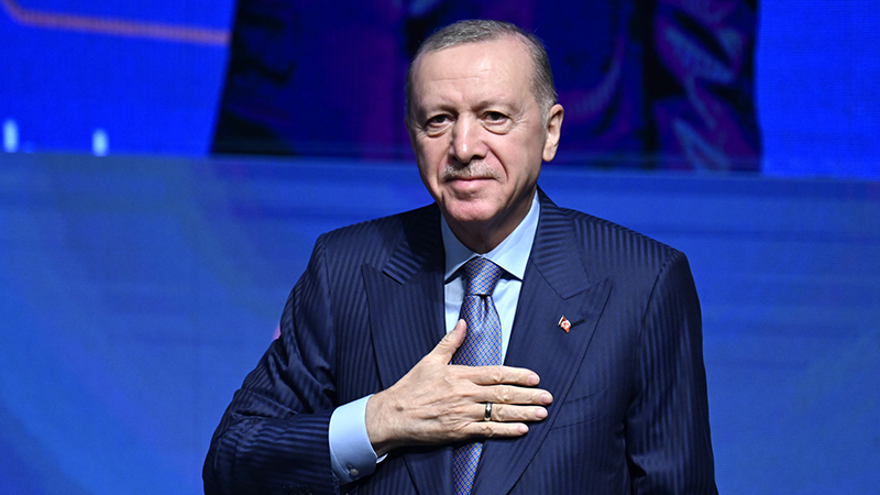 Cumhurbaşkanı Erdoğan tepki gösterenlere seslendi: Önlem almayalım mı?