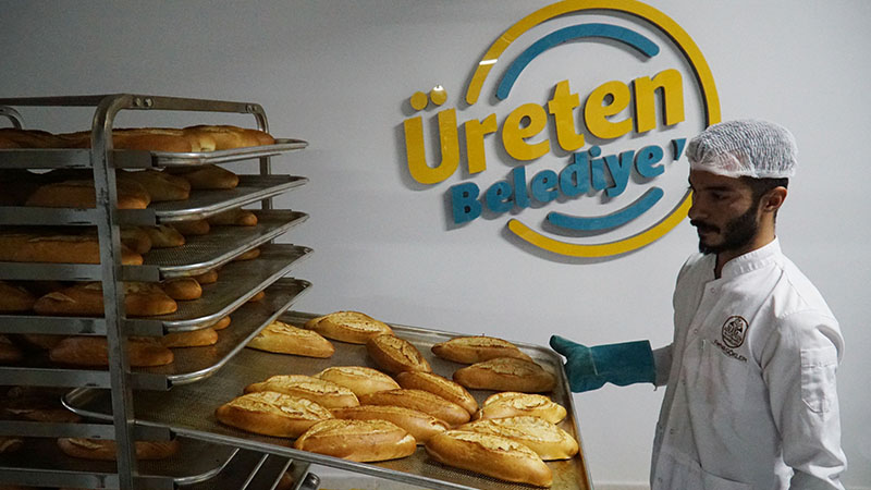 Urfa'da üretim başladı!  Belediyeden ekmek ihtiyacını karşılamak için dev adım