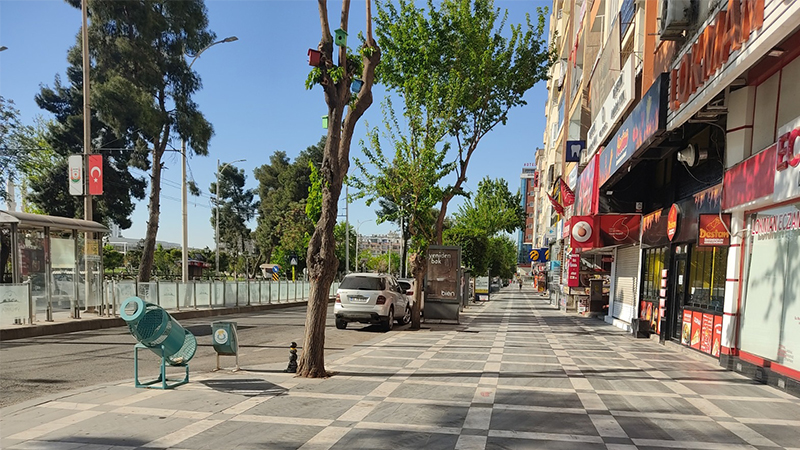 Şanlıurfa’da yatırım yapmak isteyenler dikkat: Atatürk Bulvarına 50 metre! İcradan satılık dükkan