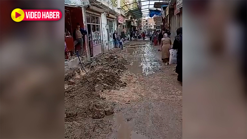 Urfa'nın en bahtsız ilçesi! Yollar çamurdan geçilmiyor