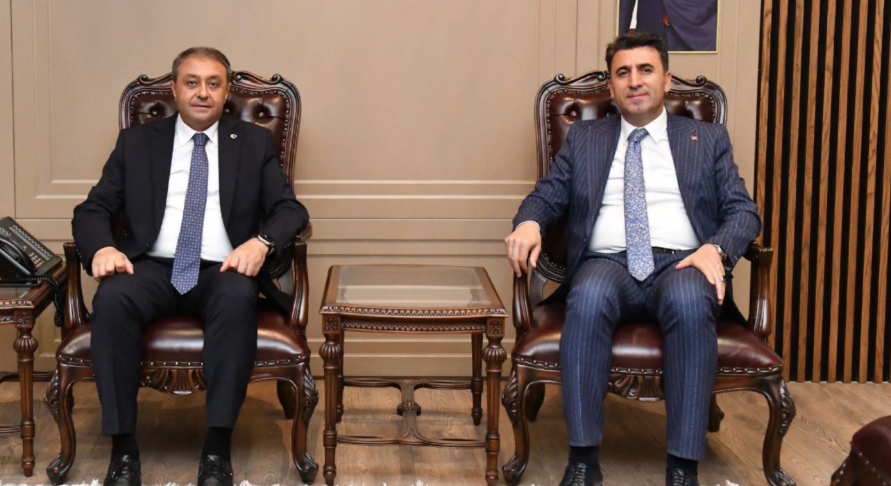 Şanlıurfa'nın sevdiği isim Şanlıurfa'da... Vali Şıldak'a ziyaret