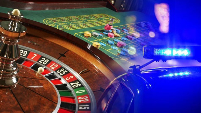 Şanlıurfa'da kumar oynatılan iş yerine baskın: Ceza yağdı