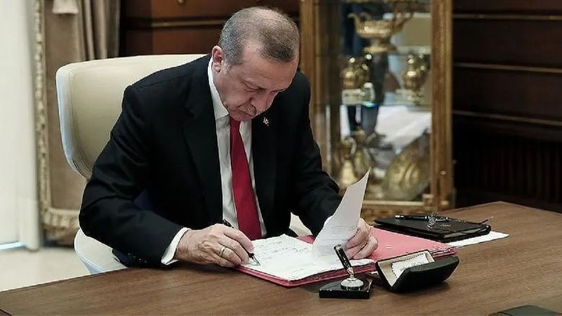 Cumhurbaşkanı Erdoğan imzaladı! Üst düzey görev değişiklikleri