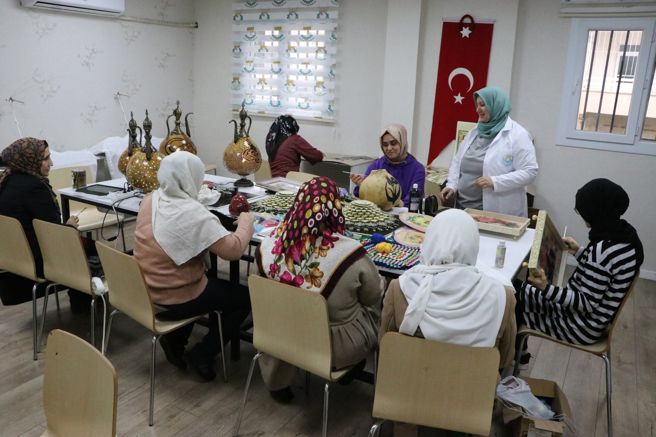 Şanlıurfa’da hem gençler hem kadınlar geleceklerini inşa ediyor