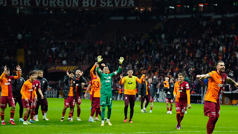 Liderlik yarışında kritik maç: Sivasspor-Galatasaray