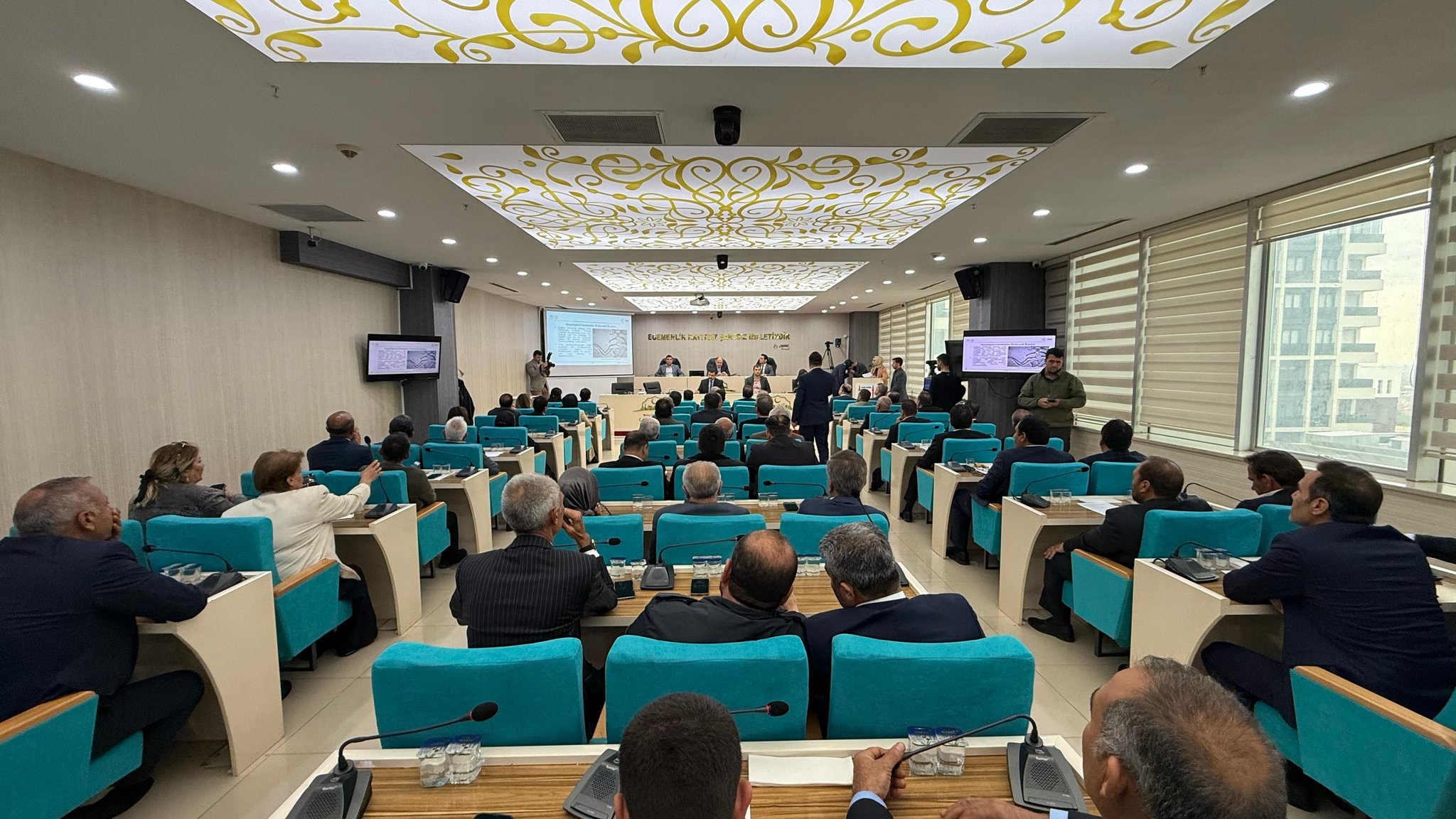Şanlıurfa Büyükşehir Belediyesi Meclisinde seçim yapıldı