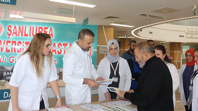 Şanlıurfa Harran Üniversitesi Hastanesi'nde Diyabet Günü etkinliği