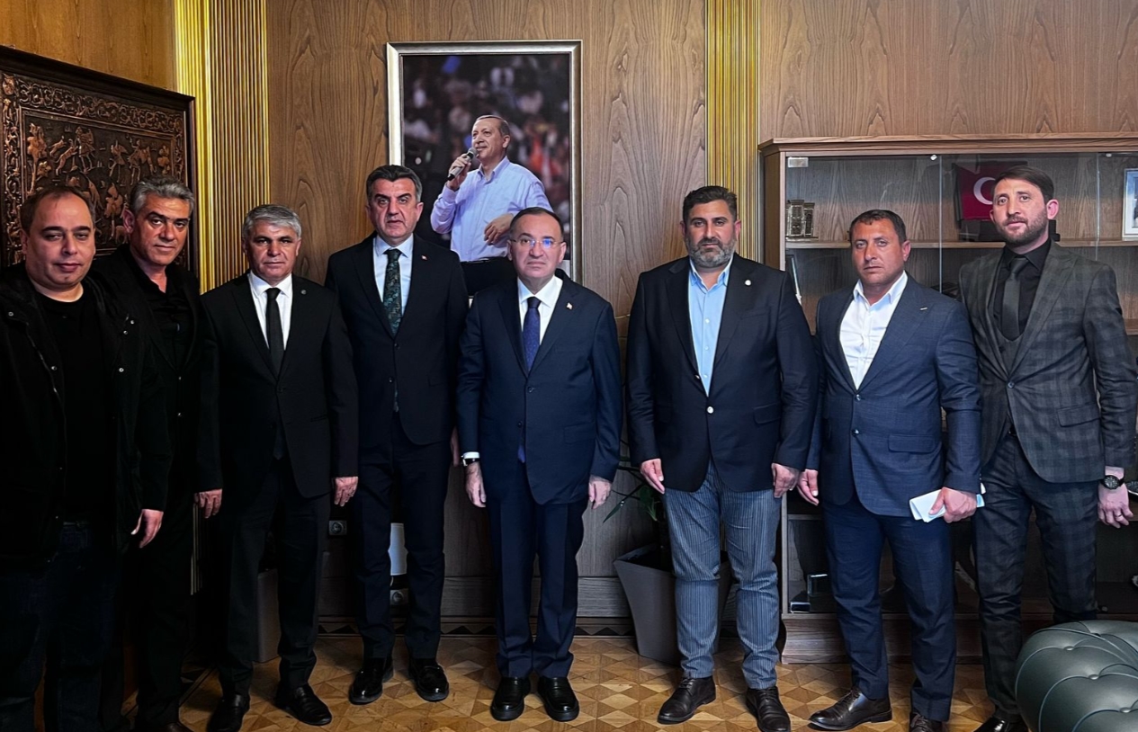 Şanlıurfa'dan Ankara'da ziyaret! Bekir Bozdağ söz verdi...