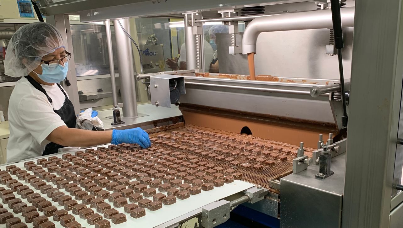 Çikolata sevenleri üzecek haber!  Fabrikalar üretimi durdurdu: krizi kapıda
