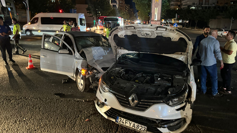 Şanlıurfa’da zincirleme kaza! 10 yaralı