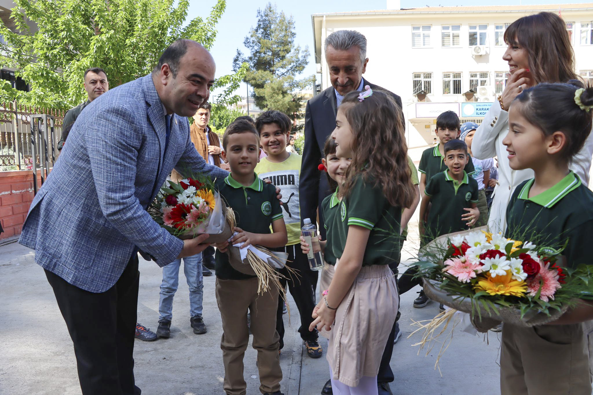 Başkan Nihat Çiftçi tüm çocukların 23 Nisan Bayramını kutladı