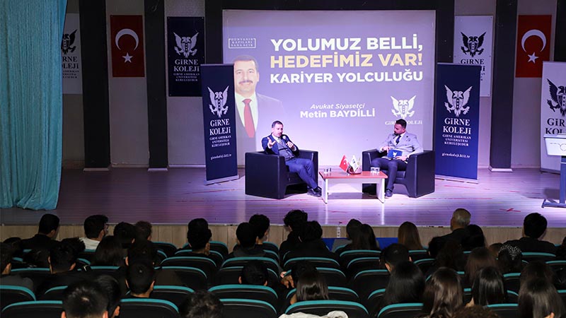 Başkan Baydilli Girne Koleji öğrencilerine tecrübelerini anlattı