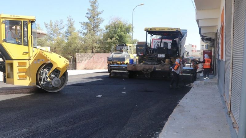 Viranşehir’de yollar asfaltlanıyor