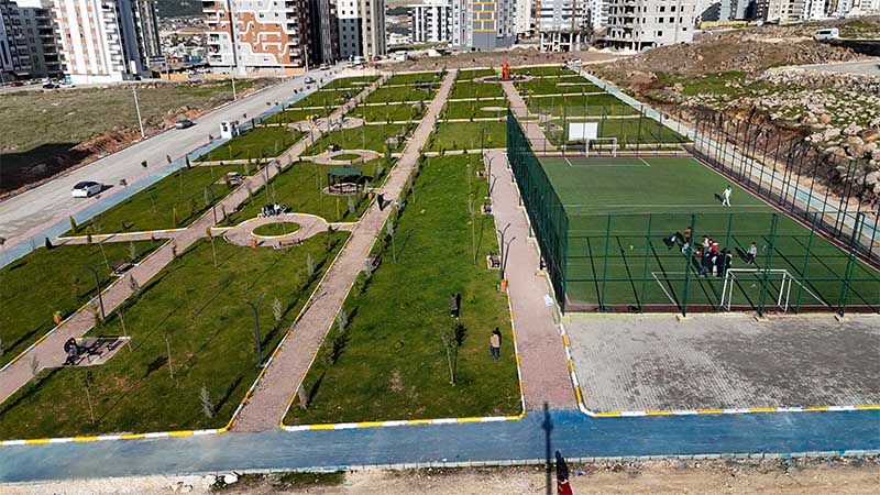 Karaköprü'ye yeni bir park kazandırıldı: Hedef 85 bin metrekare yeşil alan!