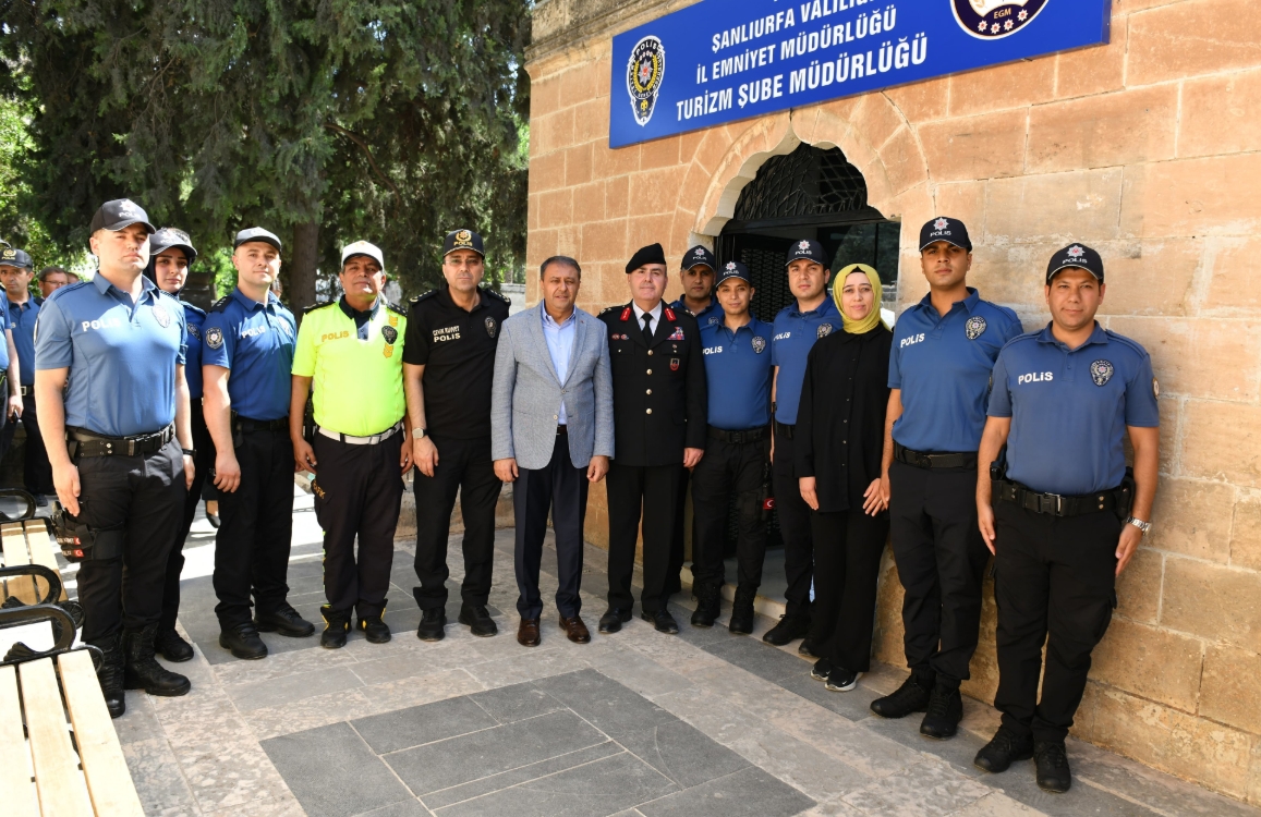 İşte Şanlıurfa'nın turizm polisleri... Vali'den ziyaret