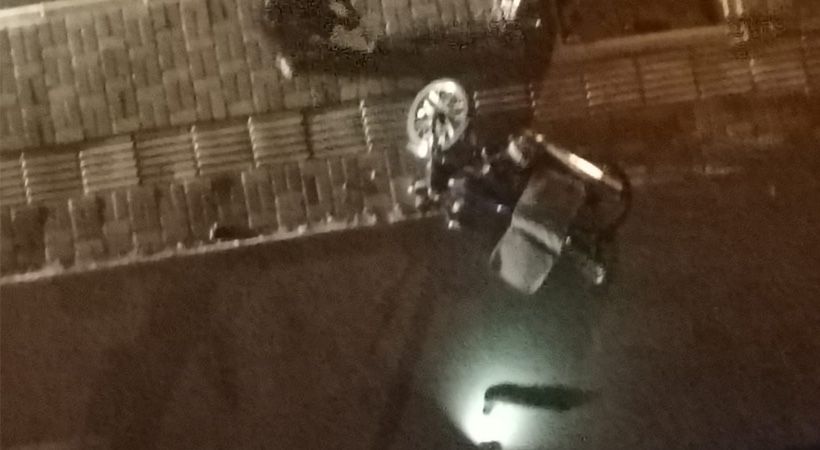 Şanlıurfa'da polisin "dur" ihtarına uymayan motosiklet kovalamaca sonucu devrildi