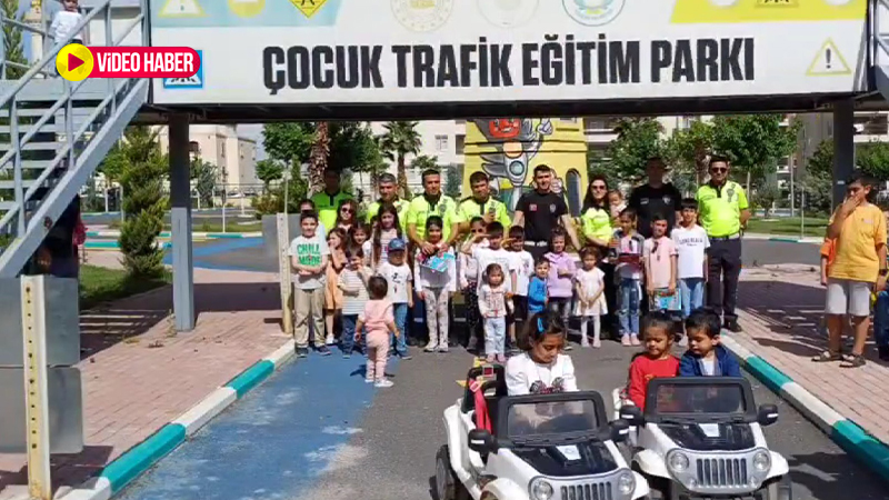 Geleceğin sürücüleri eğitimde: Şanlıurfa'da Trafik Haftası çocuklarla renklendi!