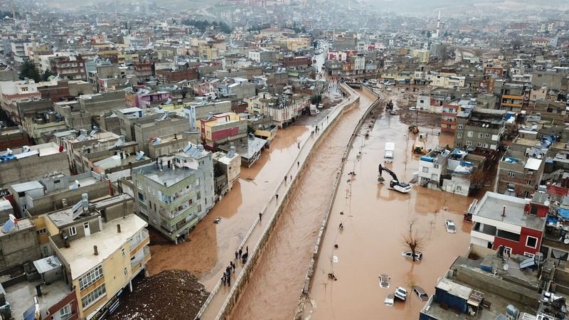 Olumsuz hava koşullarının acı bilançosu paylaşıldı:  2 ölü, 50 yaralı…