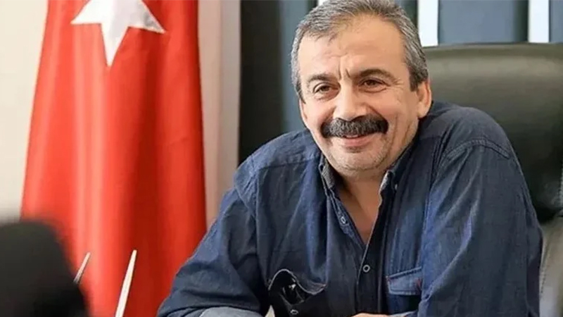 Sırrı Süreyya Önder’den kötü haber! "Refleksler giderek azalıyor"