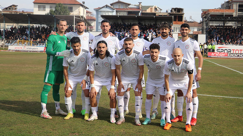 Urfa temsilcisi en yakın rakibine yenilmedi